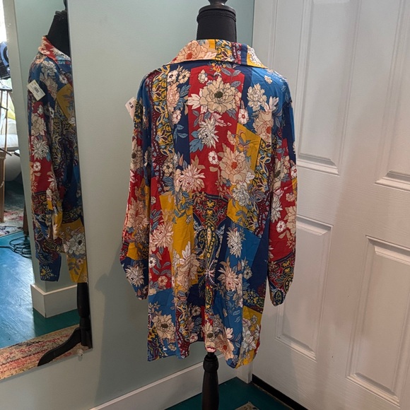 Ruby Rd. Colorful Floral Patchwork Tunic Top - Picture 4 of 4